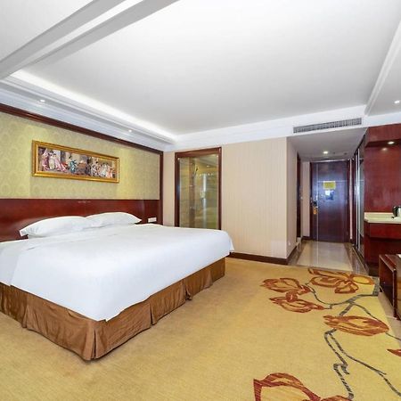 Vienna Hotel Dongguan Houjie Exhibition Center Exterior foto