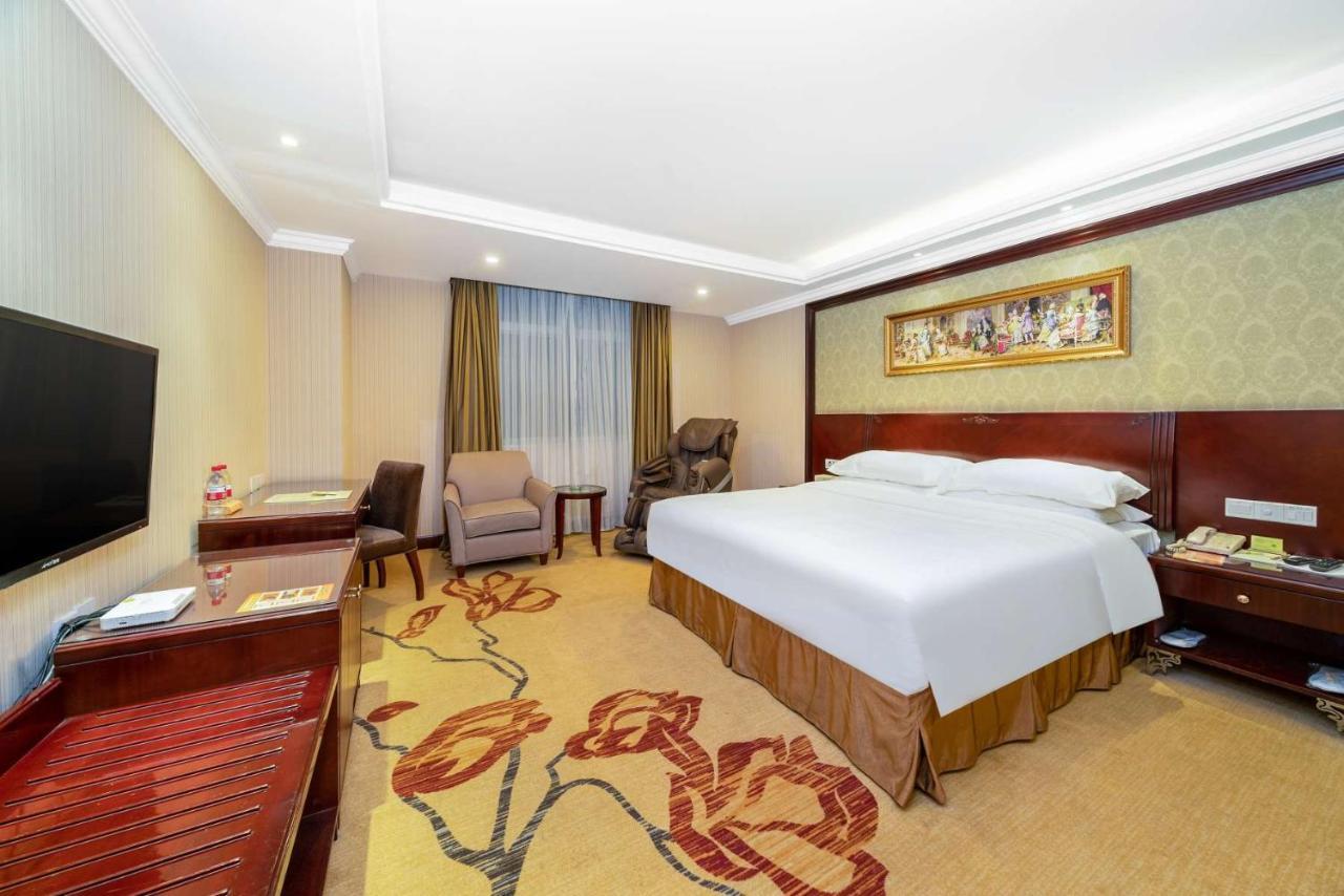 Vienna Hotel Dongguan Houjie Exhibition Center Exterior foto