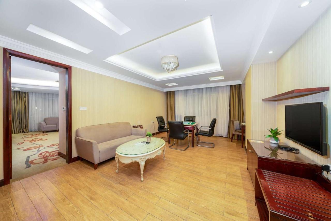Vienna Hotel Dongguan Houjie Exhibition Center Exterior foto